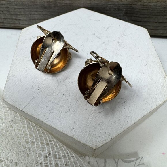 Vintage Clip-On Dome Earrings With Purple Rhinestones & Gold-Tone Finish - Picture 6 of 7